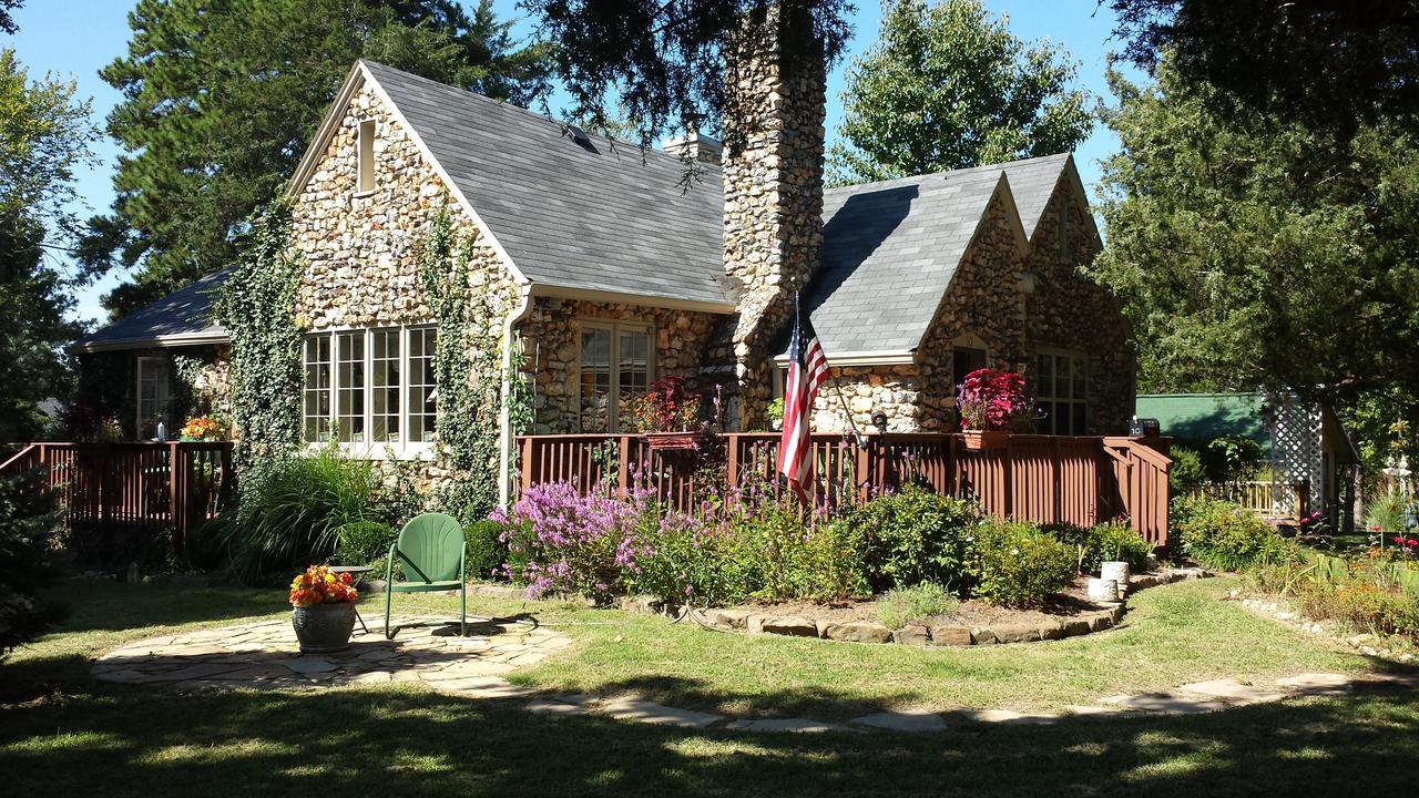 Rock Cottage Gardens B&B Eureka Springs Exterior foto